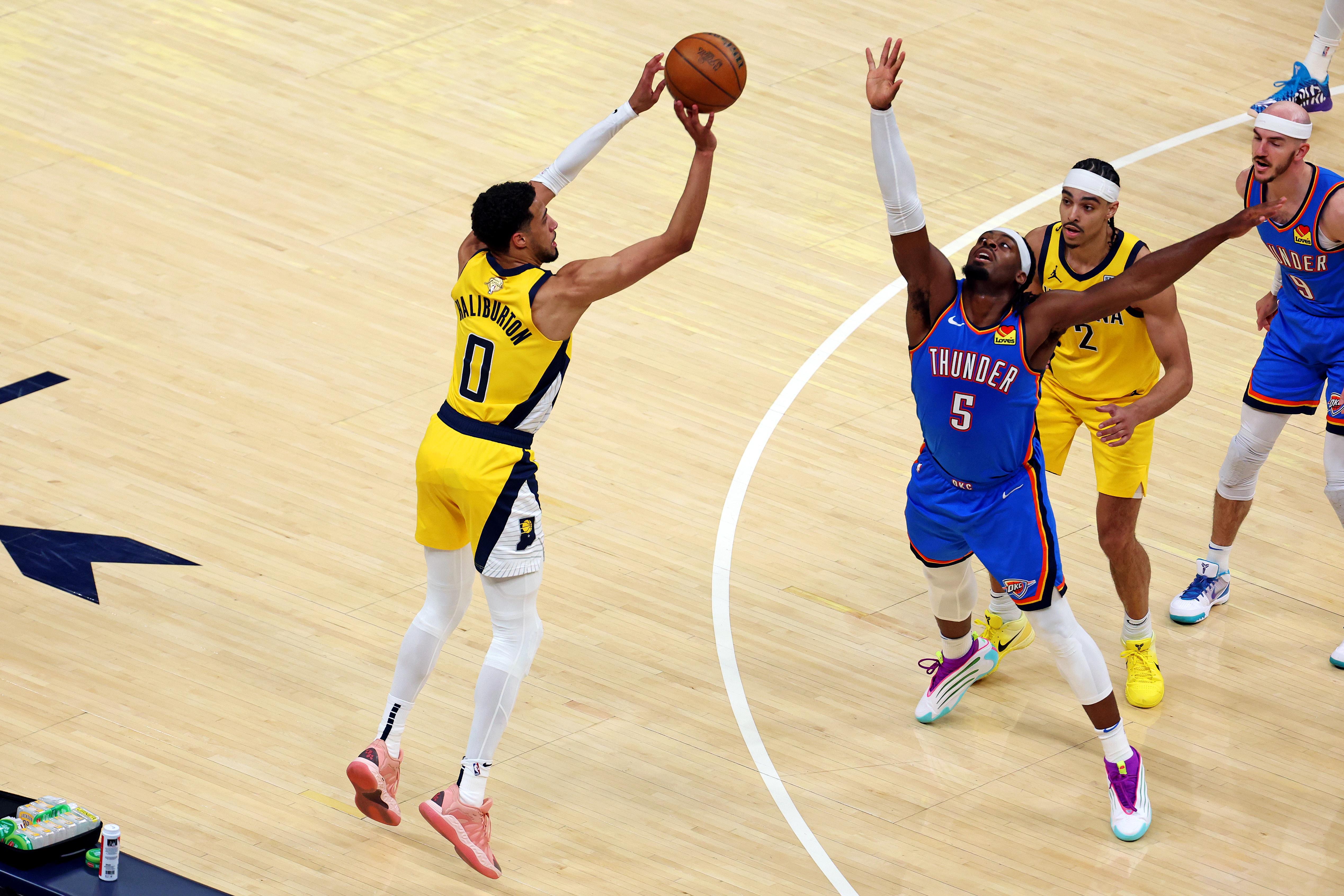 从总决赛看湖人的差距:体型 防守 比赛节奏 阵容深度全面落后