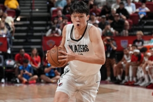 王子星：频繁的飞行&amp;美国境内时差 都是杨瀚森未来要去适应的挑战