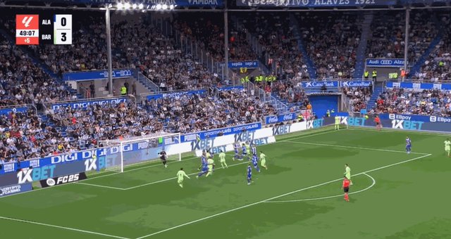 bob半岛体育平台-【西甲】阿拉维斯0比3巴萨，莱万半场帽子戏法