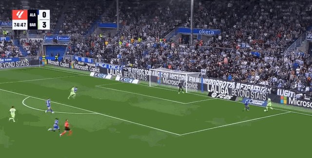 bob半岛体育平台-【西甲】阿拉维斯0比3巴萨，莱万半场帽子戏法