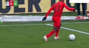 bob半岛体育官网-【德甲】戈雷茨卡双响 拜仁3比2沃尔夫斯堡