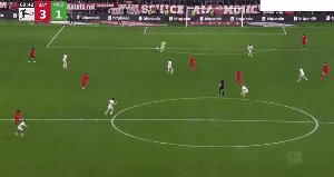 bob半岛体育官网-【德甲】戈雷茨卡双响 拜仁3比2沃尔夫斯堡