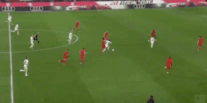 bob半岛体育官网-【德甲】戈雷茨卡双响 拜仁3比2沃尔夫斯堡