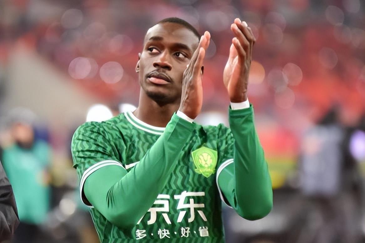 bob半岛体育官方网站-成都蓉城外援中卫补强人选推荐，昔日国安主力值得考虑，引发热议