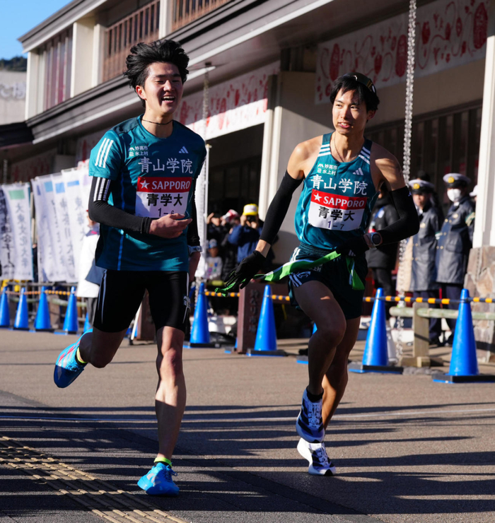 bob半岛体育官方网站-跑个步而已，他们在燃什么？|箱根|接力|奥运会|马拉松|箱根驿传_新浪体育_新浪新闻