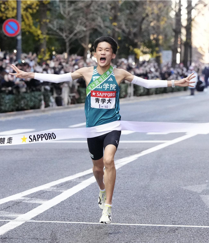 bob半岛体育官方网站-跑个步而已，他们在燃什么？|箱根|接力|奥运会|马拉松|箱根驿传_新浪体育_新浪新闻