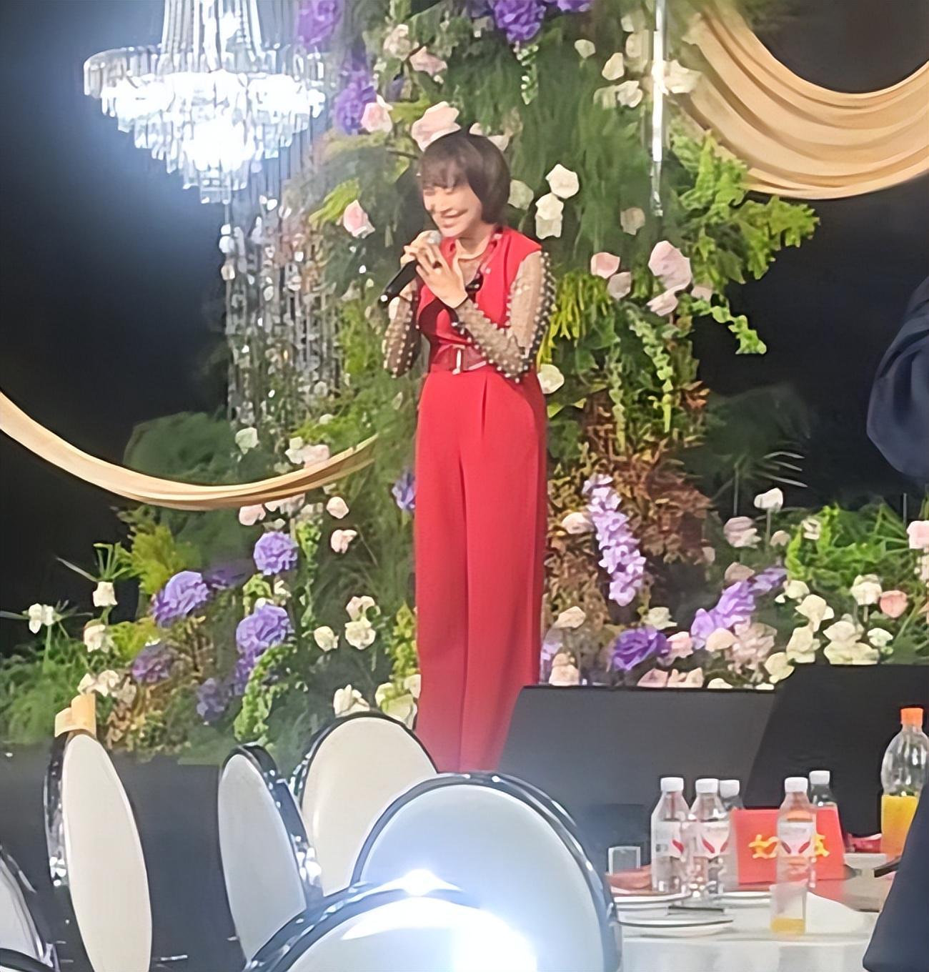 bob半岛体育官网-事业巅峰远赴美国，被老外“玩腻”后晚年回国，如今变成了这样！