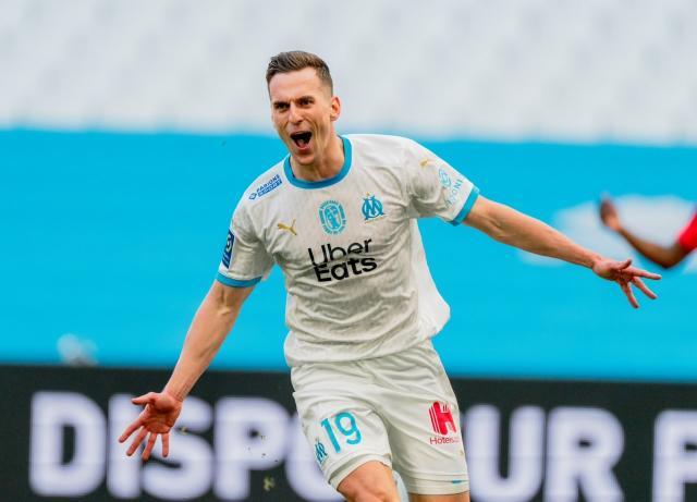 bob半岛体育-像弗爵爷一样绝杀！桑保利为马赛带回激情足球