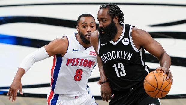 bob半岛体育官方网站-无解哈登统治关键时刻 大胡子强势入围MVP竞争